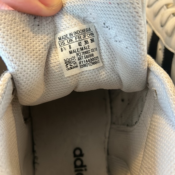 Men’s Adidas White 8.5 Pro Model High Tops - Picture 7 of 7